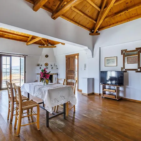 Pavlos Traditional House سكوبيلوس تاون