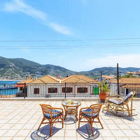 Pavlos Traditional House شقة